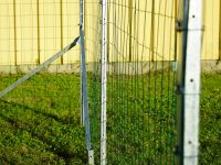Piquet d’angle en rail 50x40 renforcé par une jambe de force, clôture acier SLPA